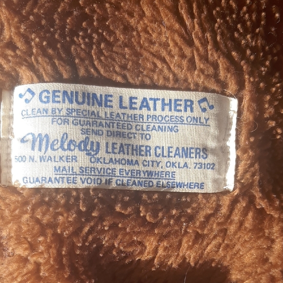 70's VINTAGE Leather Distressed Jacket - Picture 5 of 11
